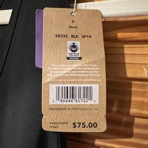 New With Tags ✨ Patagonia Fleetwith Dress was built for getting out and about!